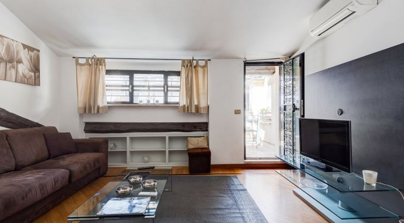 Photo of Roman Standard