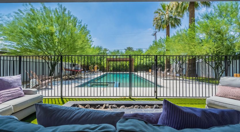 Photo of Desert Diver