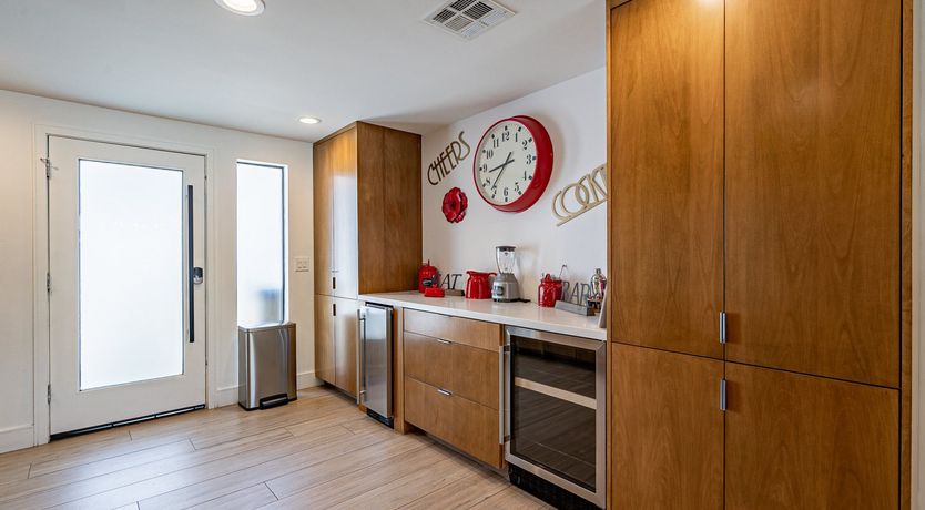 Photo of Desert Diver