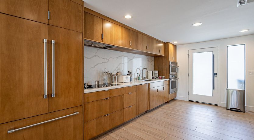 Photo of Desert Diver