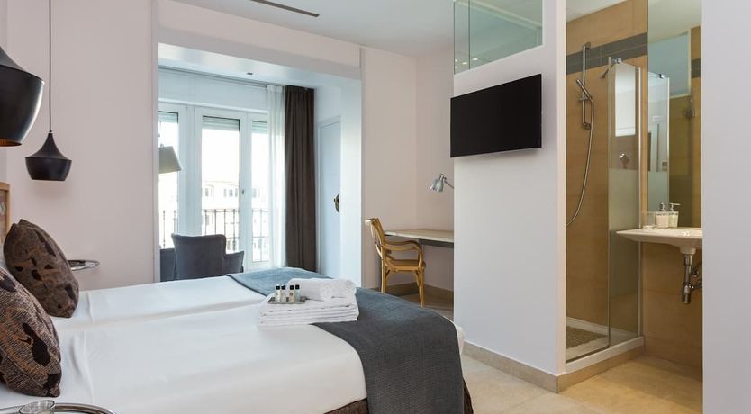 Photo of The Ebony Azulejo