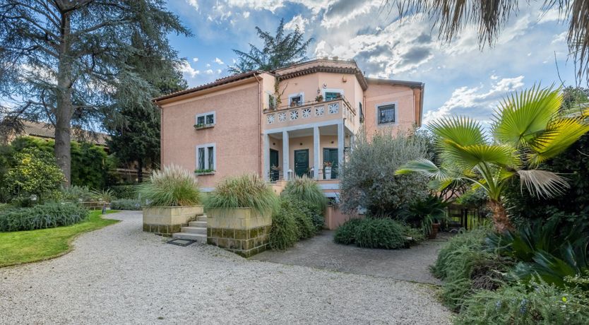 Photo of Regina Viarum