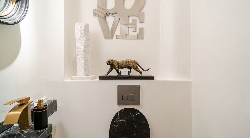 Photo of Le Contemporary Triangle D'Or