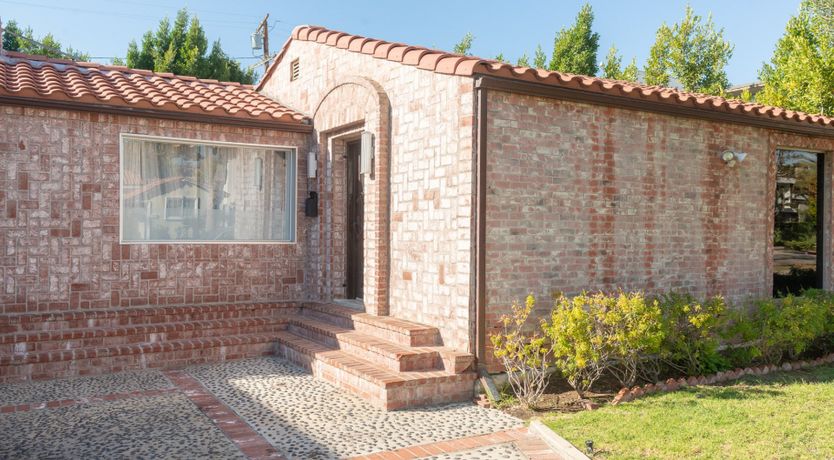 Photo of The Green Gator