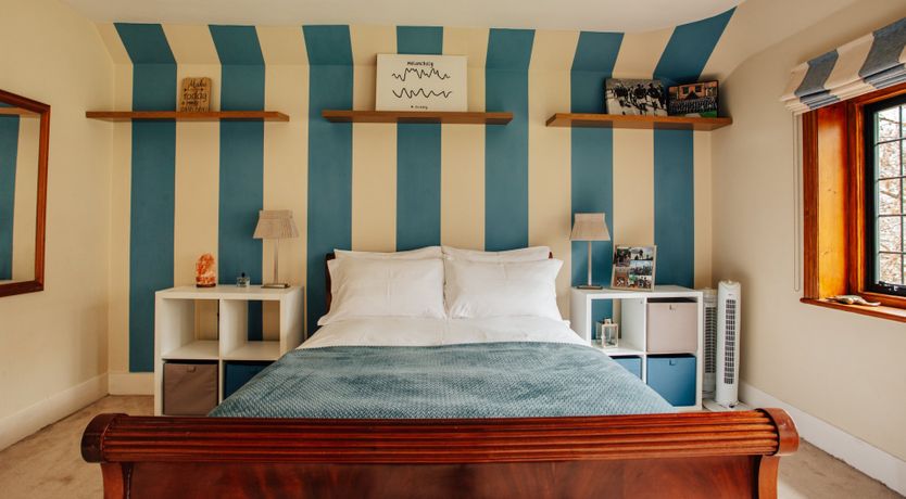 Photo of Emerald & Lush