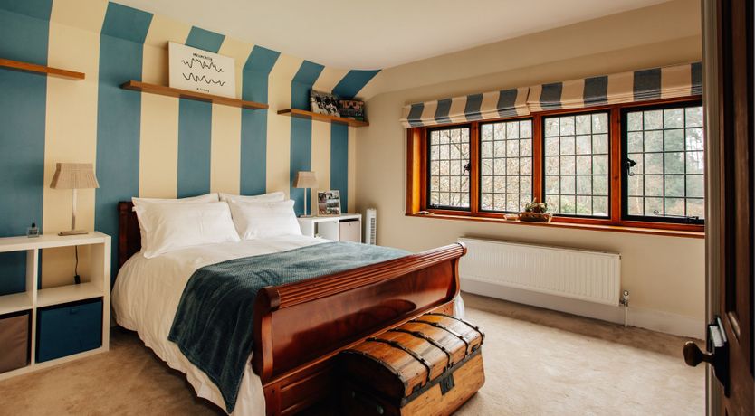 Photo of Emerald & Lush