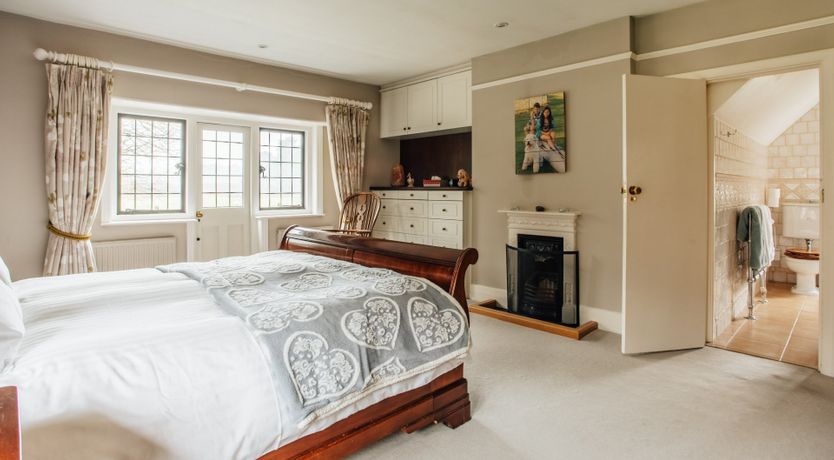 Photo of Emerald & Lush