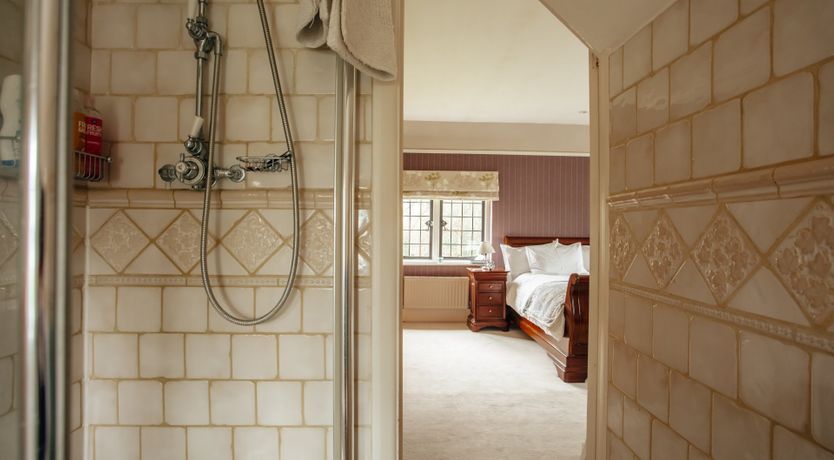 Photo of Emerald & Lush