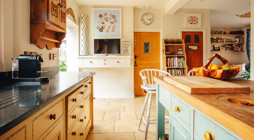 Photo of Emerald & Lush