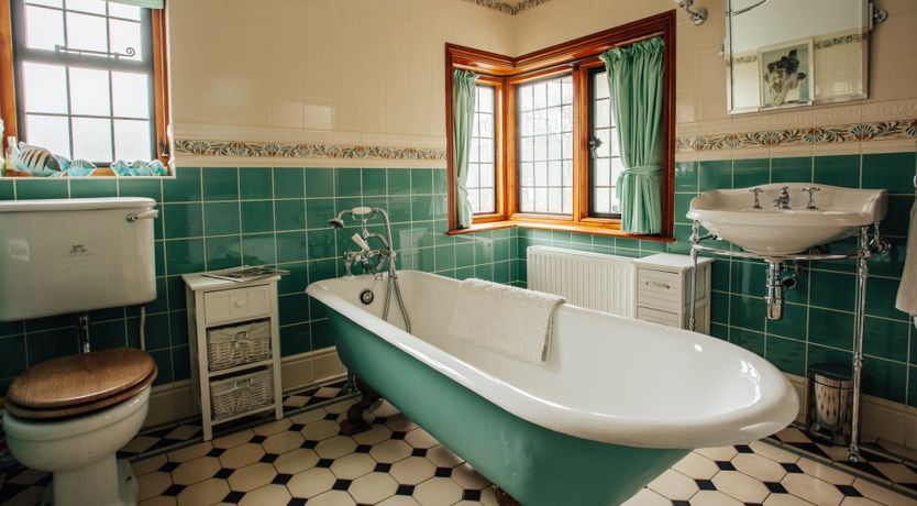 Photo of Emerald & Lush