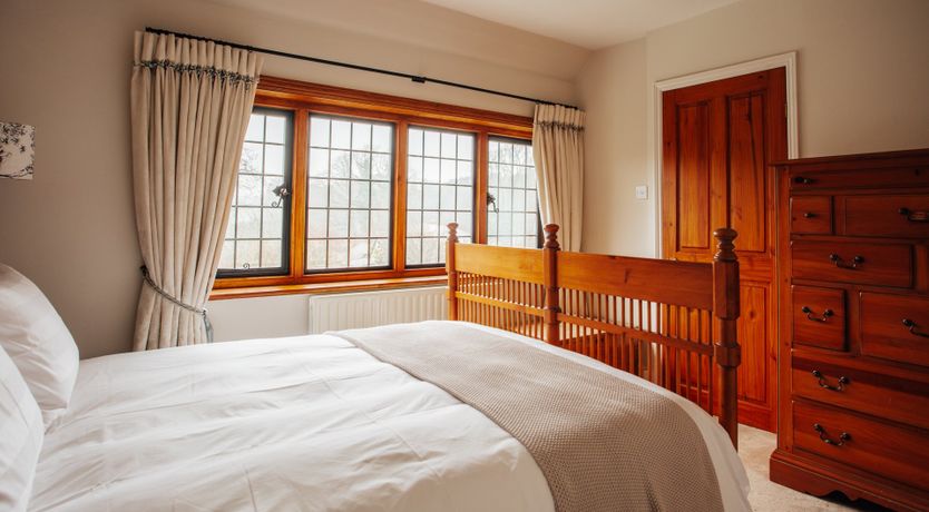 Photo of Emerald & Lush