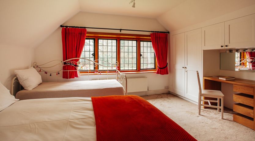 Photo of Emerald & Lush