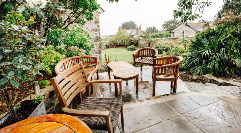 Photo of Ye Olde Church House