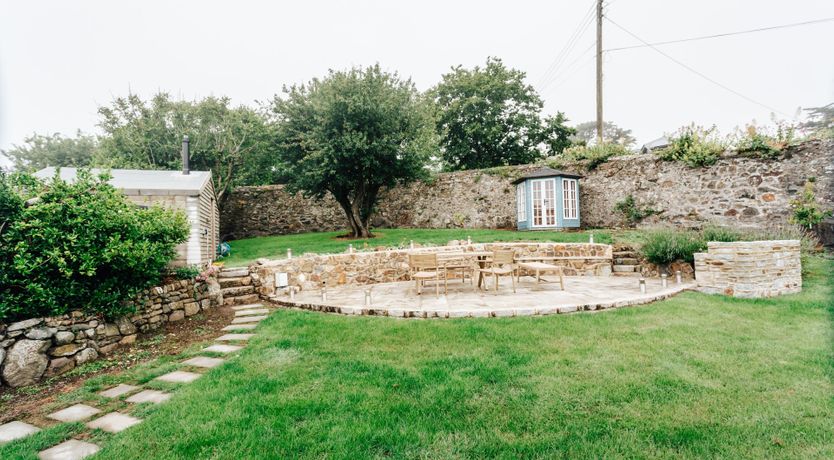 Photo of Ye Olde Church House