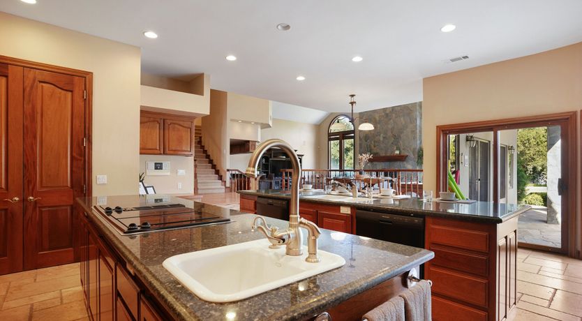 Photo of The Good King