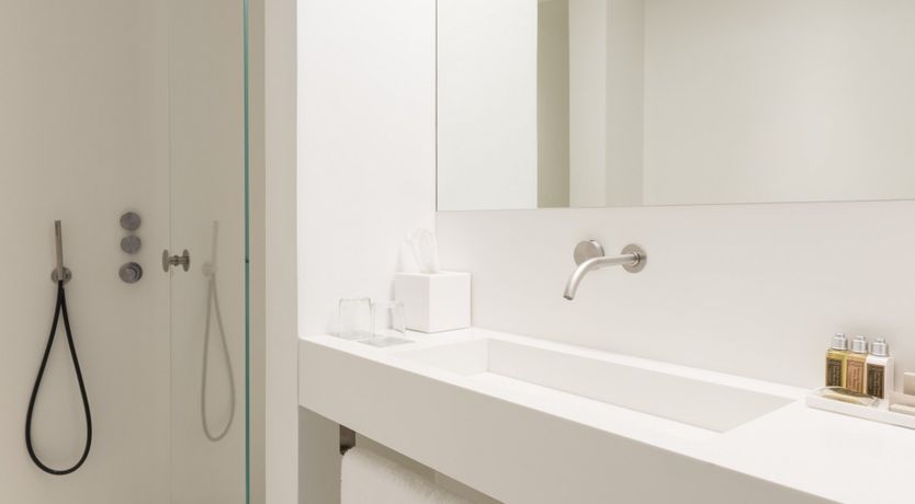 Photo of Mirror Peach