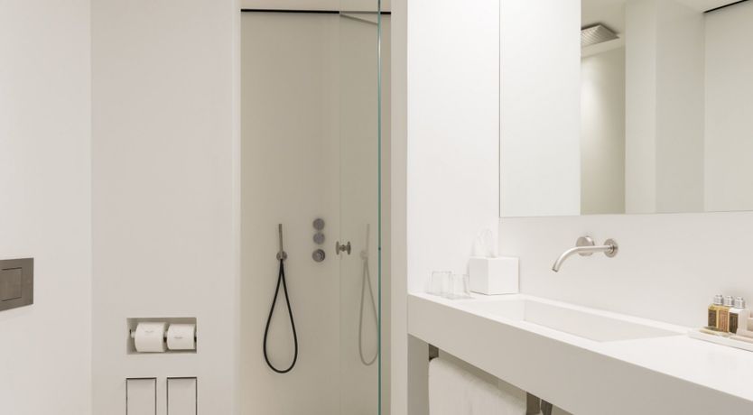 Photo of Mirror Peach