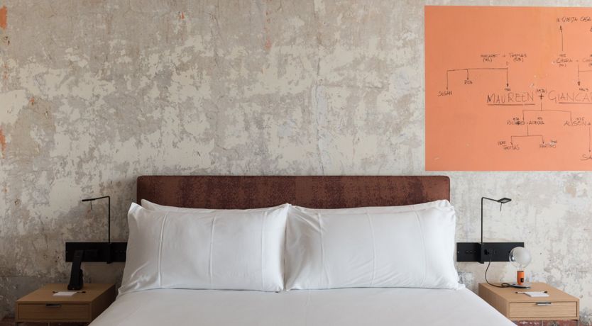 Photo of Mirror Peach