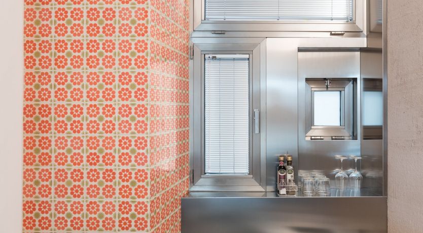 Photo of Mirror Peach