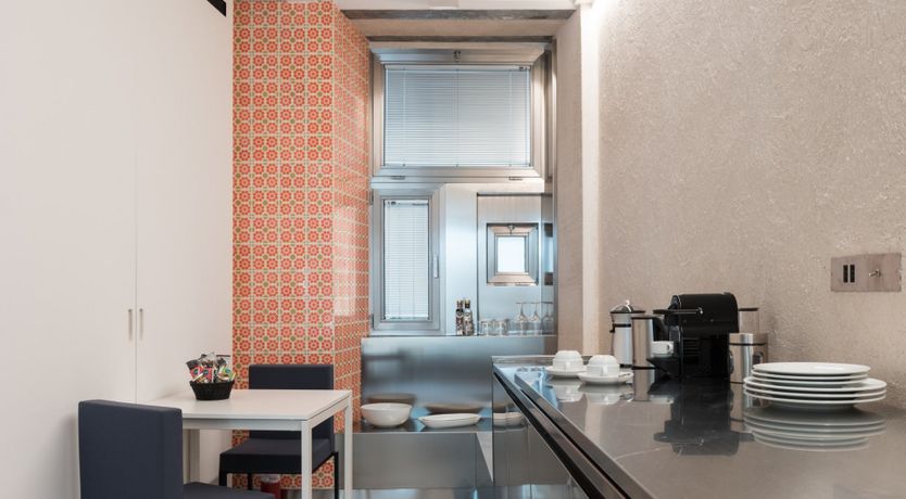 Photo of Mirror Peach