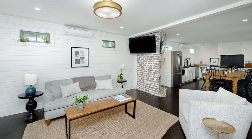 Photo of Rocking Chair Residence