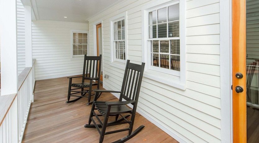 Photo of Rocking Chair Residence