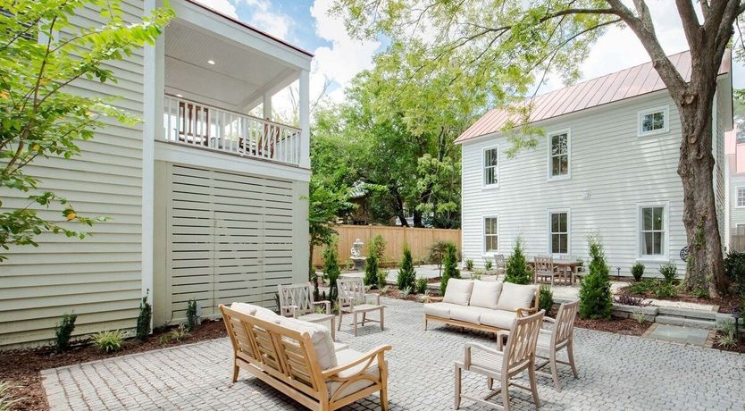 Photo of Rocking Chair Residence