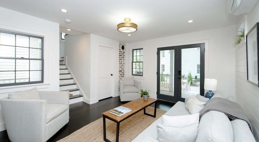 Photo of Rocking Chair Residence