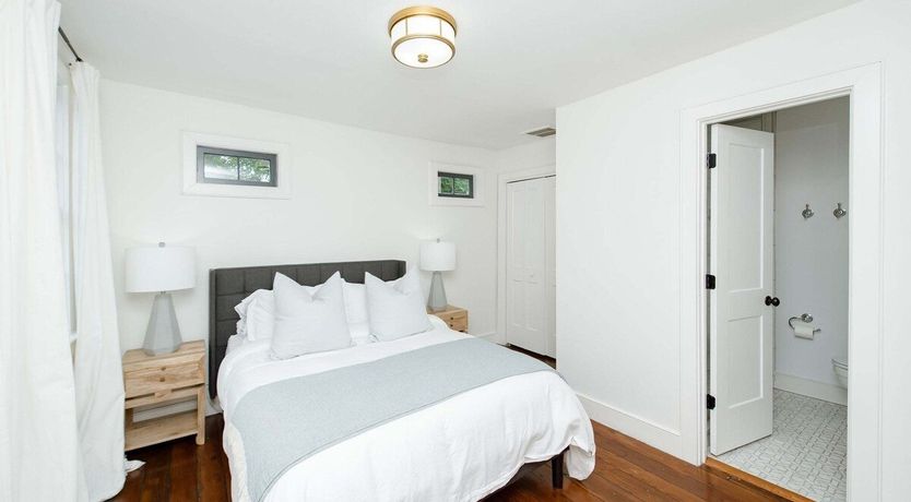 Photo of Rocking Chair Residence