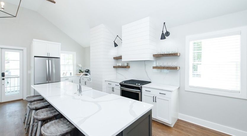 Photo of Rocking Chair Residence