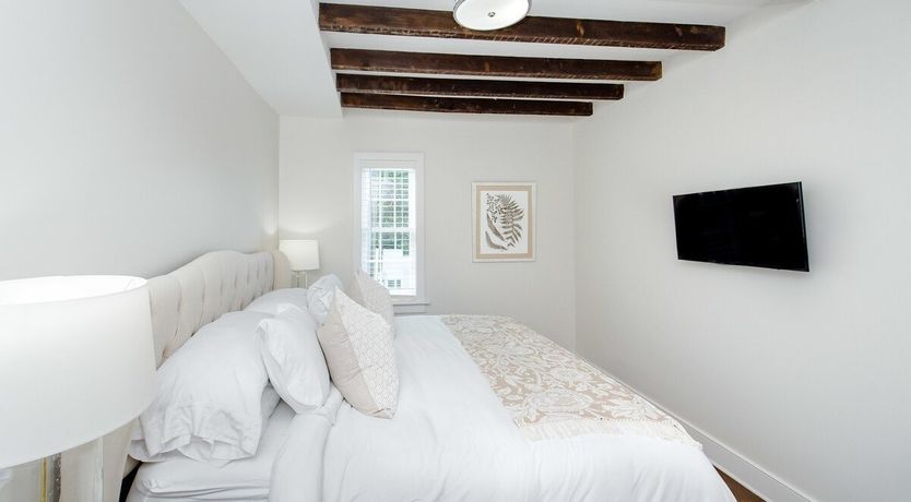 Photo of Rocking Chair Residence