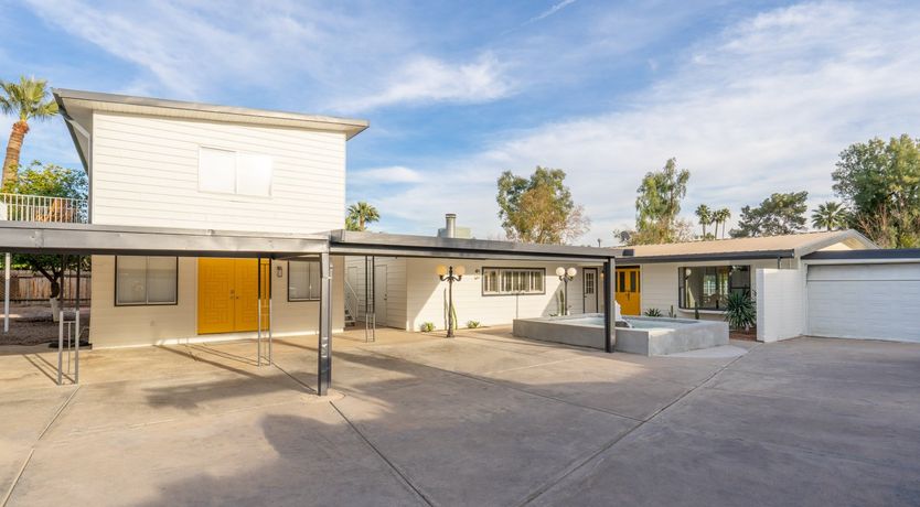 Photo of Roaring Water