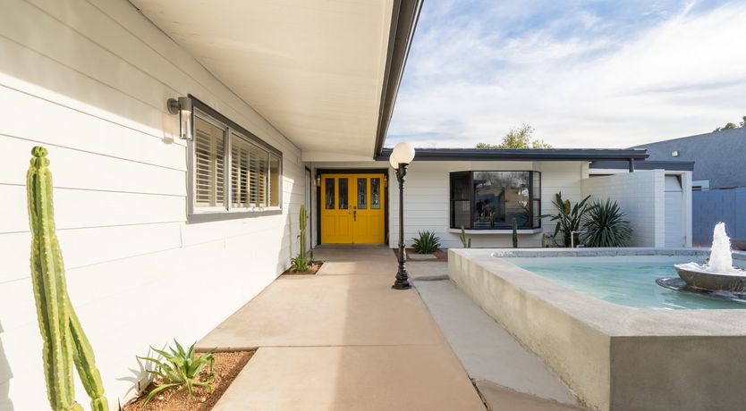 Photo of Roaring Water