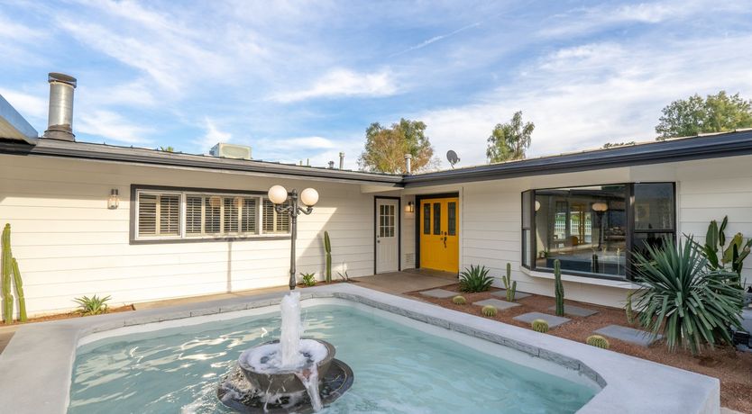 Photo of Roaring Water