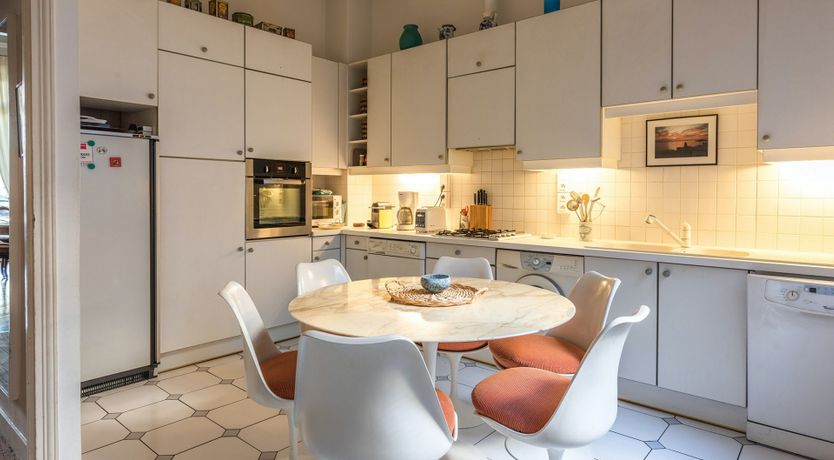 Photo of Haussmann Place