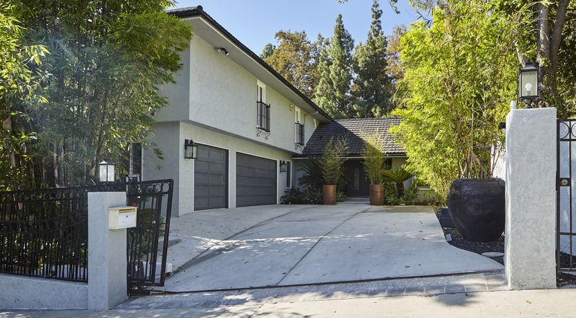 Photo of Through the Bamboo