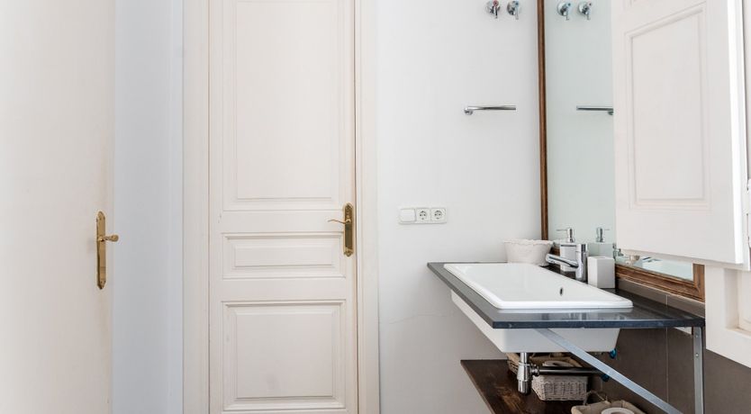 Photo of House of Halls