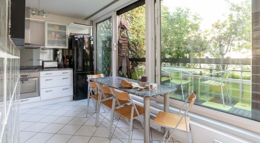 Photo of Aux Champs-Elysées