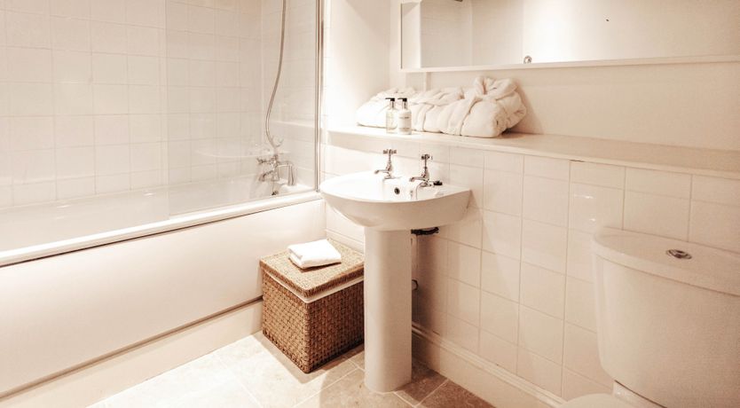 Photo of Antarctic Manor