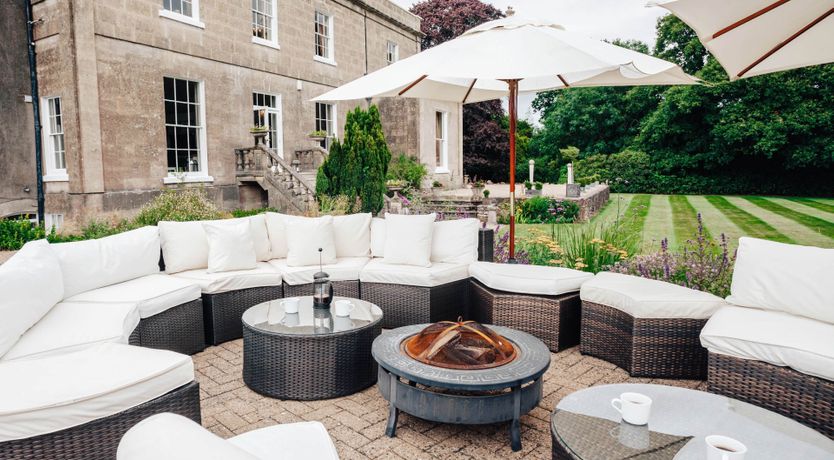 Photo of Antarctic Manor