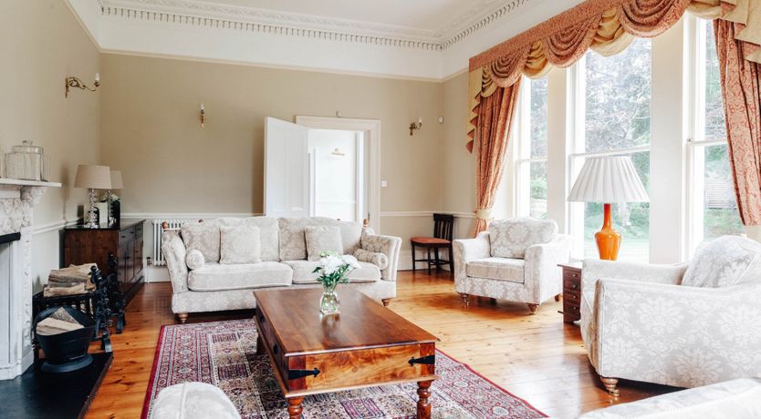 Photo of Antarctic Manor