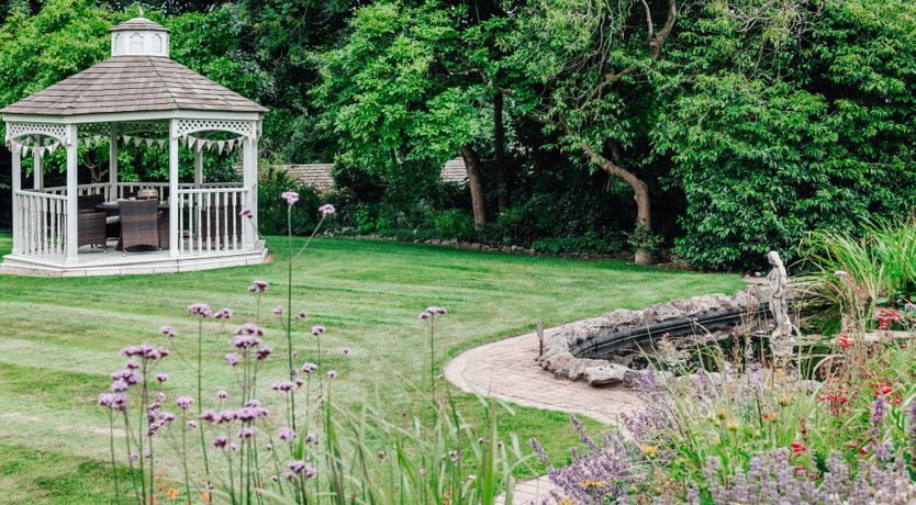 Photo of Antarctic Manor