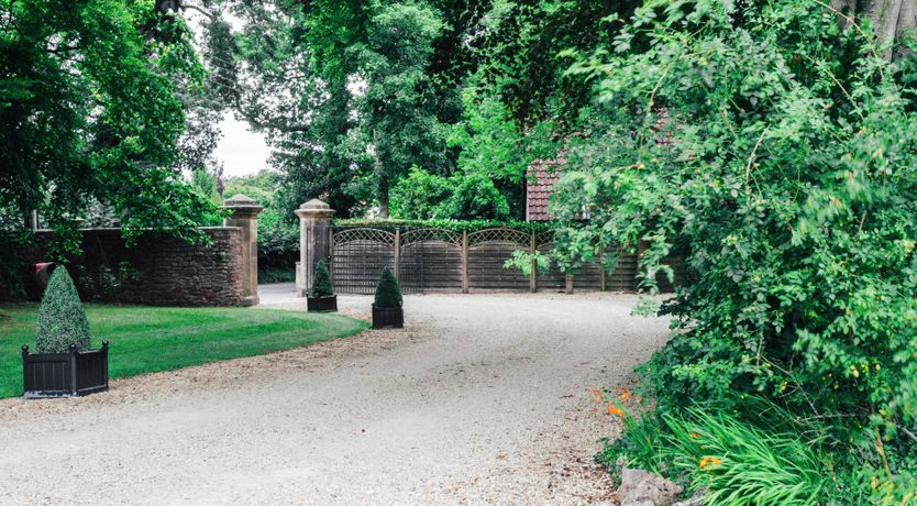 Photo of Antarctic Manor