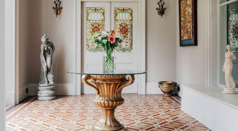 Photo of Antarctic Manor