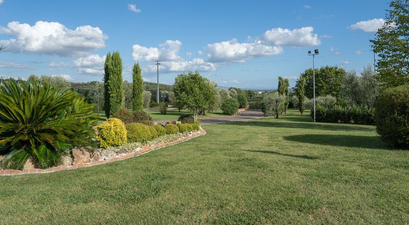 Photo of Orange Hill