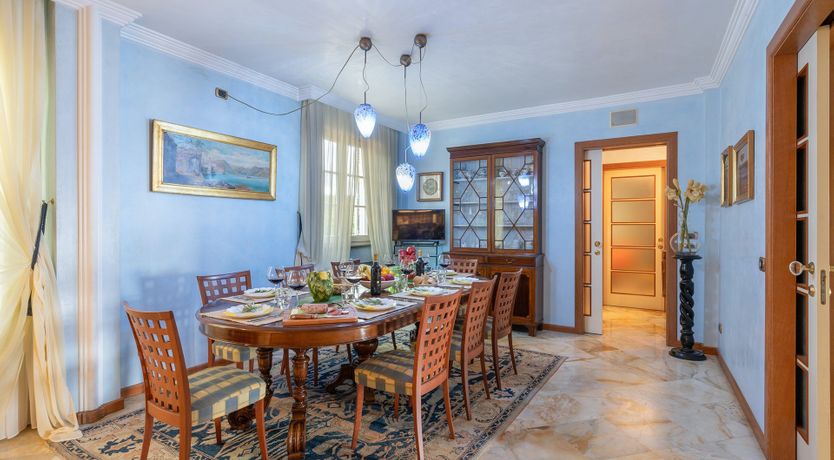 Photo of Orange Hill