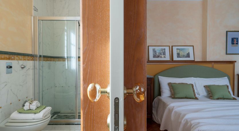 Photo of Orange Hill