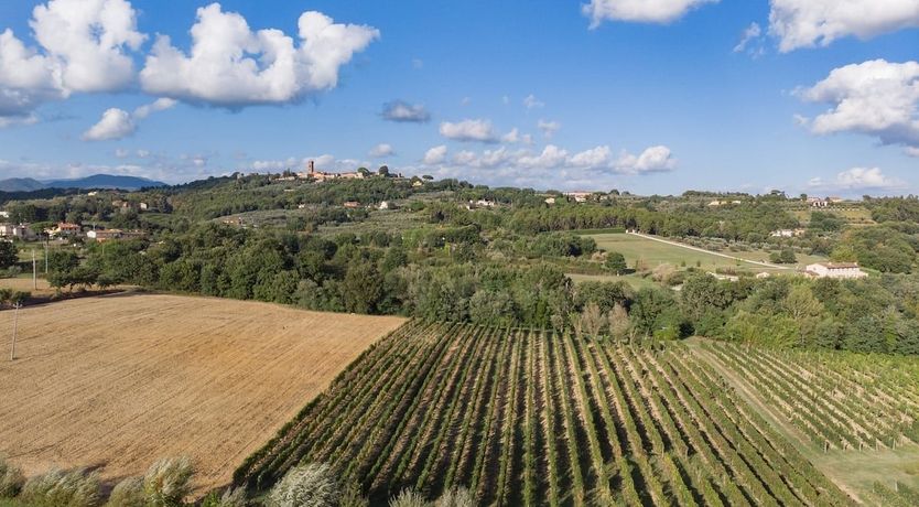 Photo of Orange Hill