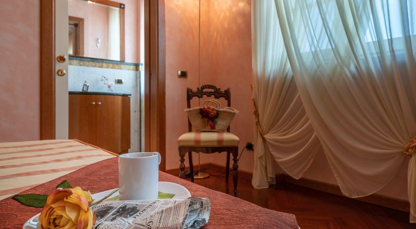 Photo of Orange Hill