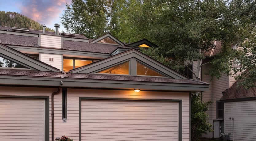 Photo of Contemporary Creek